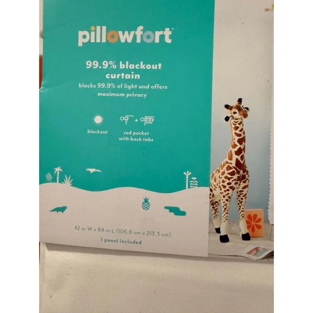 Pillowfort Cream Scallop Blackout Kids Window Curtain Panel 42x84